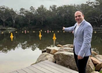 Sydney's first live water quality monitoring buoy